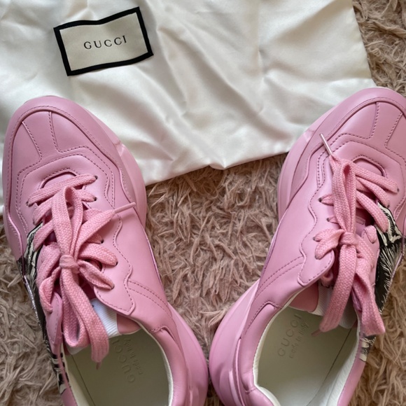 Gucci Rhyton Sneakers Mystic Cat Printed Pink Leather WOMEN 7 US or 36.5 EU - Picture 3 of 11